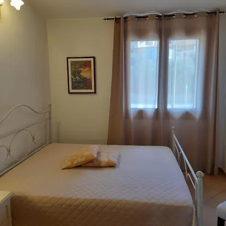 Apartment Paola *